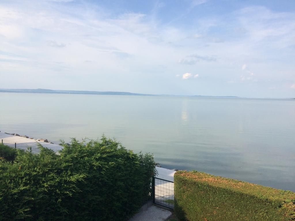 Apartament Apartmanhaz Horvath Balatonboglár Zewnętrze zdjęcie